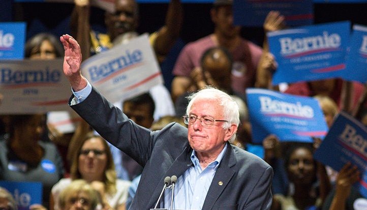 Bernie Sanders speaking in Arizona