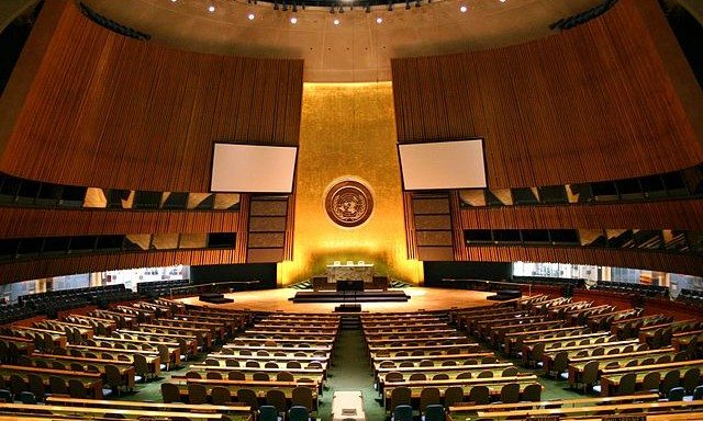 640px-UN_General_Assembly_hall